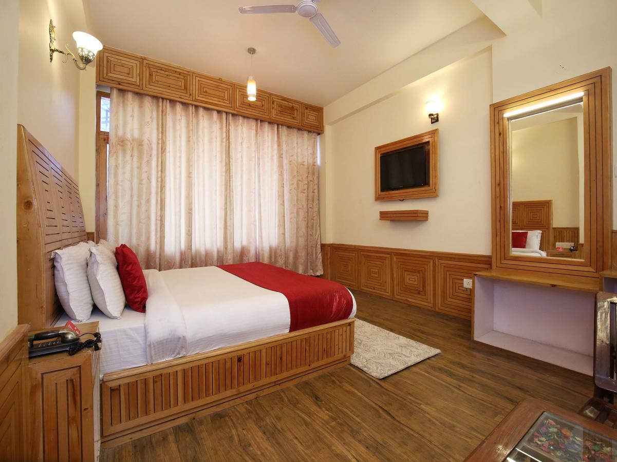 Oyo 10116 Hotel Rhythm Retreat Manāli Eksteriør bilde
