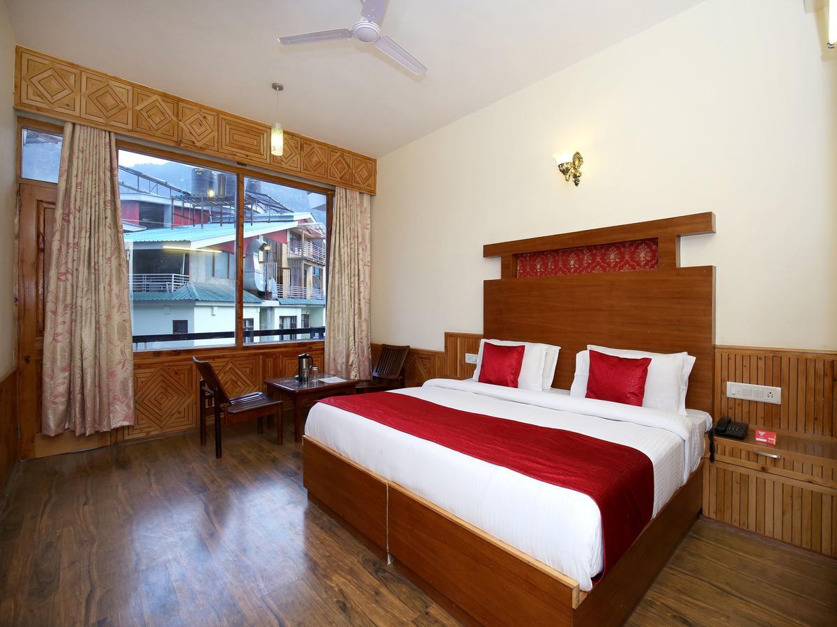 Oyo 10116 Hotel Rhythm Retreat Manāli Eksteriør bilde